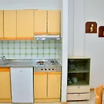 Homely With Terrace In - Beahost アパート