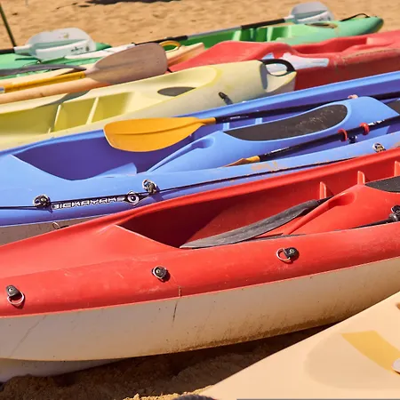 Homely With Terrace In - Beahost ביביונה